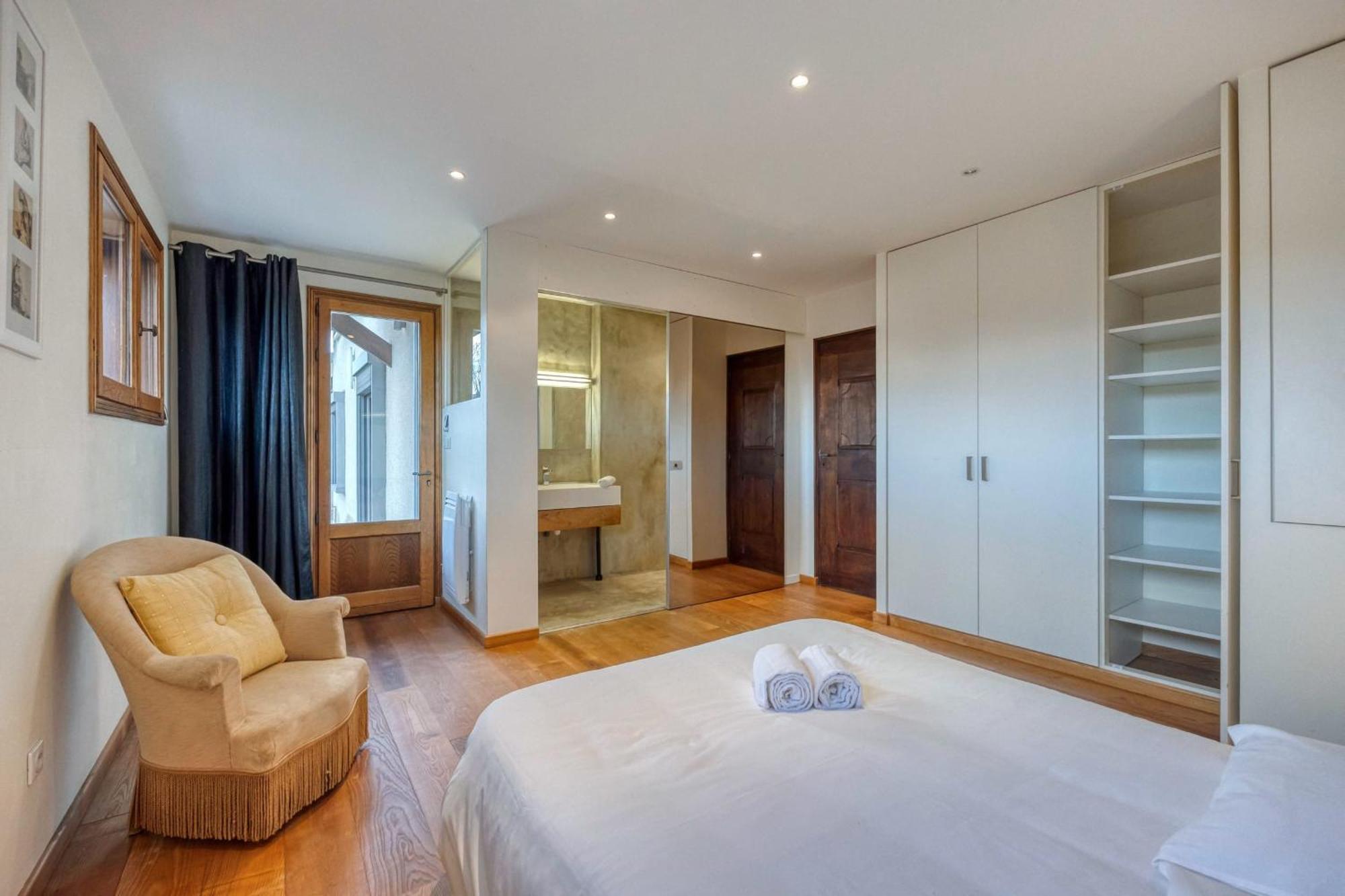 #Hp La Maison Des Lilas Large Family House Sleeps 12 Garden Seyssins Ngoại thất bức ảnh